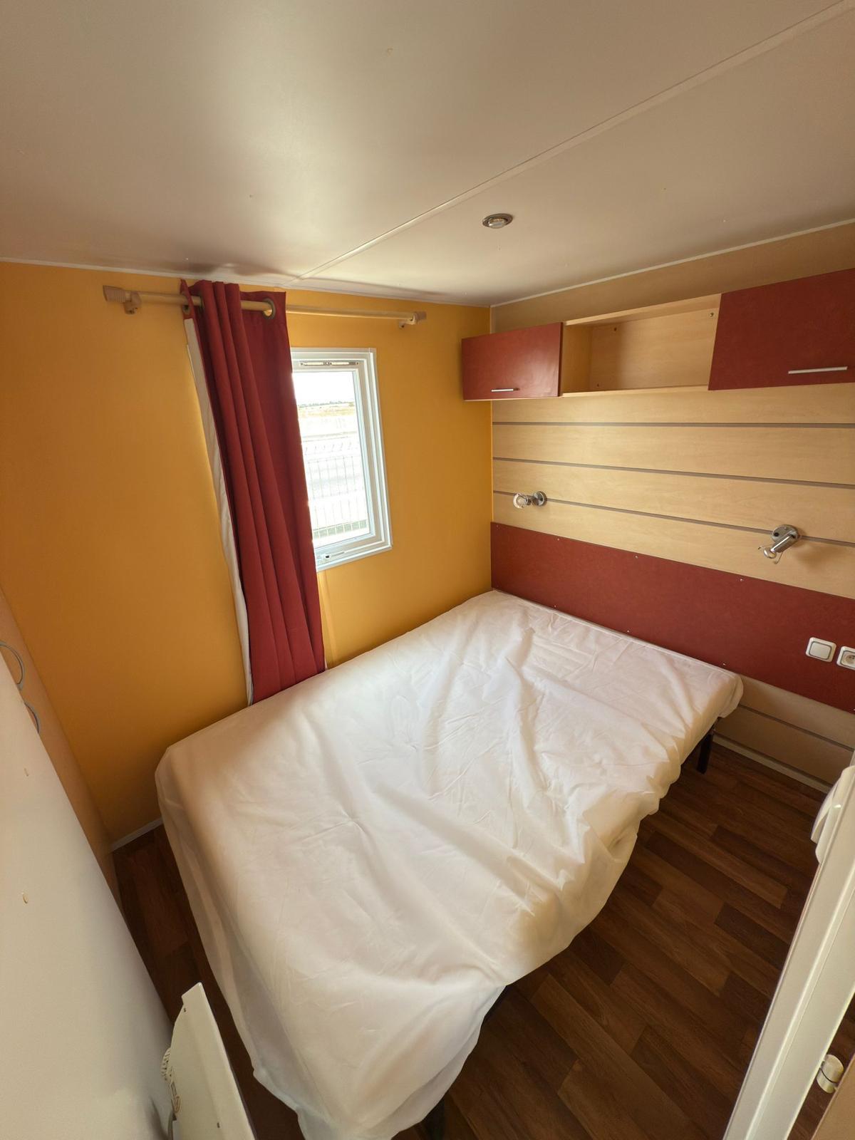 43526b4a-d778-4f01-9843-1cdad3a8cbf0