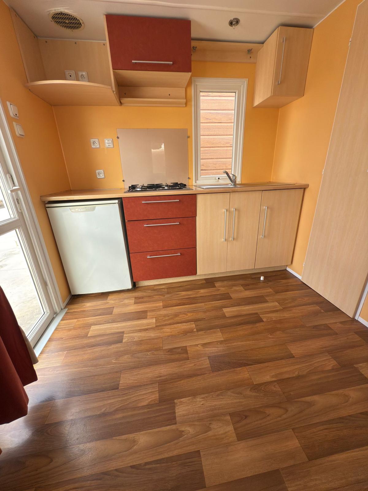 61515060-6faa-49ea-9de7-82428ab26f1e