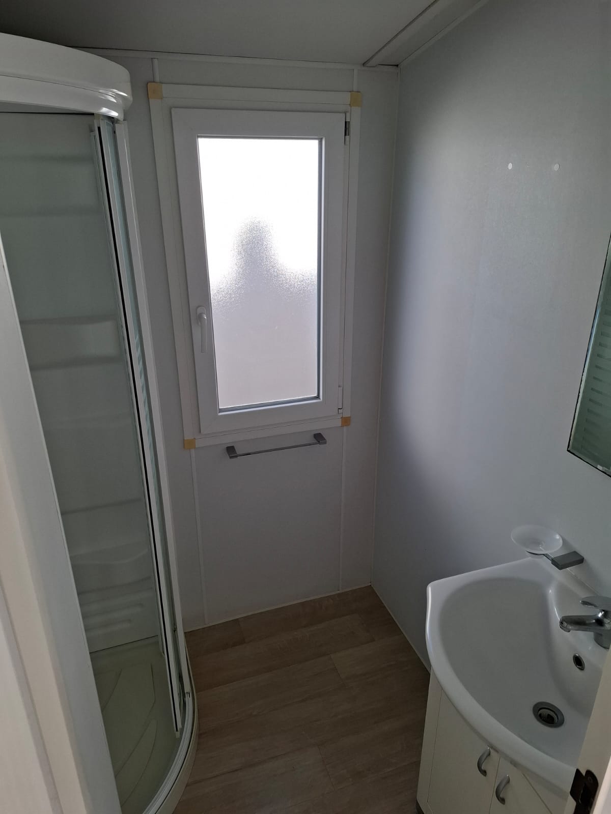 71035e00-1421-4c46-be3f-0b35421cf642