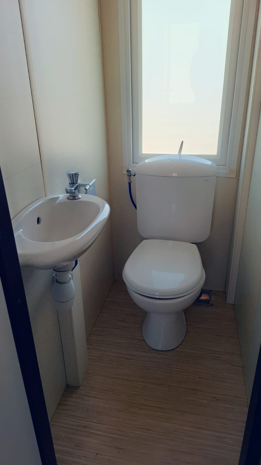 959fcd32-c5b5-4abd-991e-a916b7c0b3ea