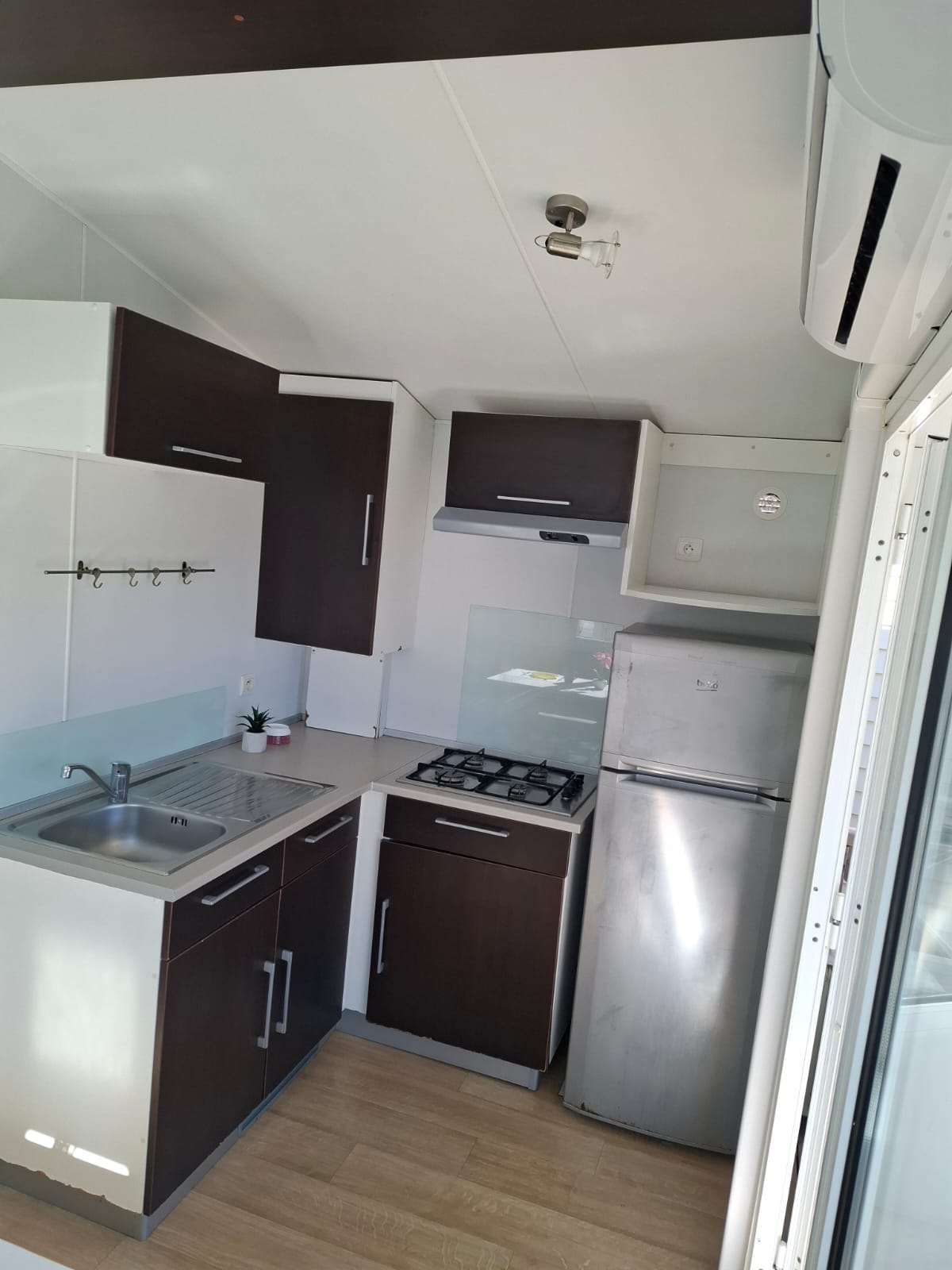 eb2ba403-b2e5-40d4-ba5e-9bc319f55ce4