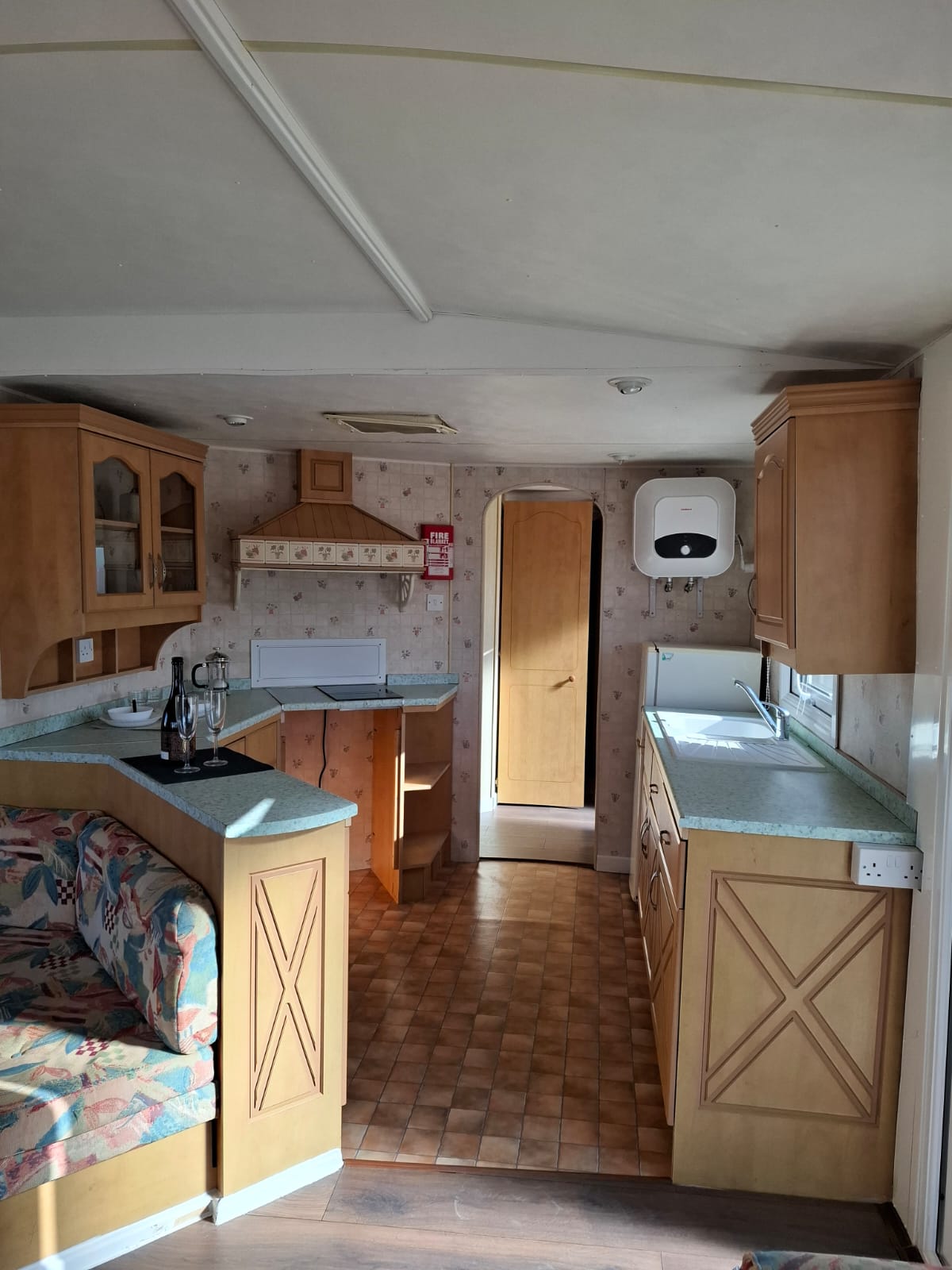 f61953de-eb5a-412c-8fde-6ec84ad46205